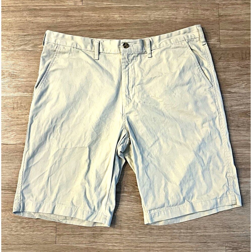 Eddie Bauer Men's Beige Cotton Chino Shorts Flat Front Pockets Size 40 0087